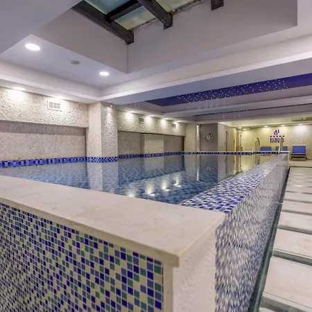 Hotel Grand Europa, Affiliated By Melia 5*