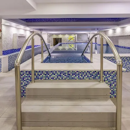 Grand Europa, Affiliated By Melia Hotel 5*