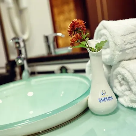 Grand Europa 5* شكودر