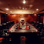ホテル Grand Europa, Affiliated By Melia 5*