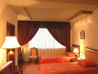 Grand Europa, Affiliated By Melia ホテル 5*